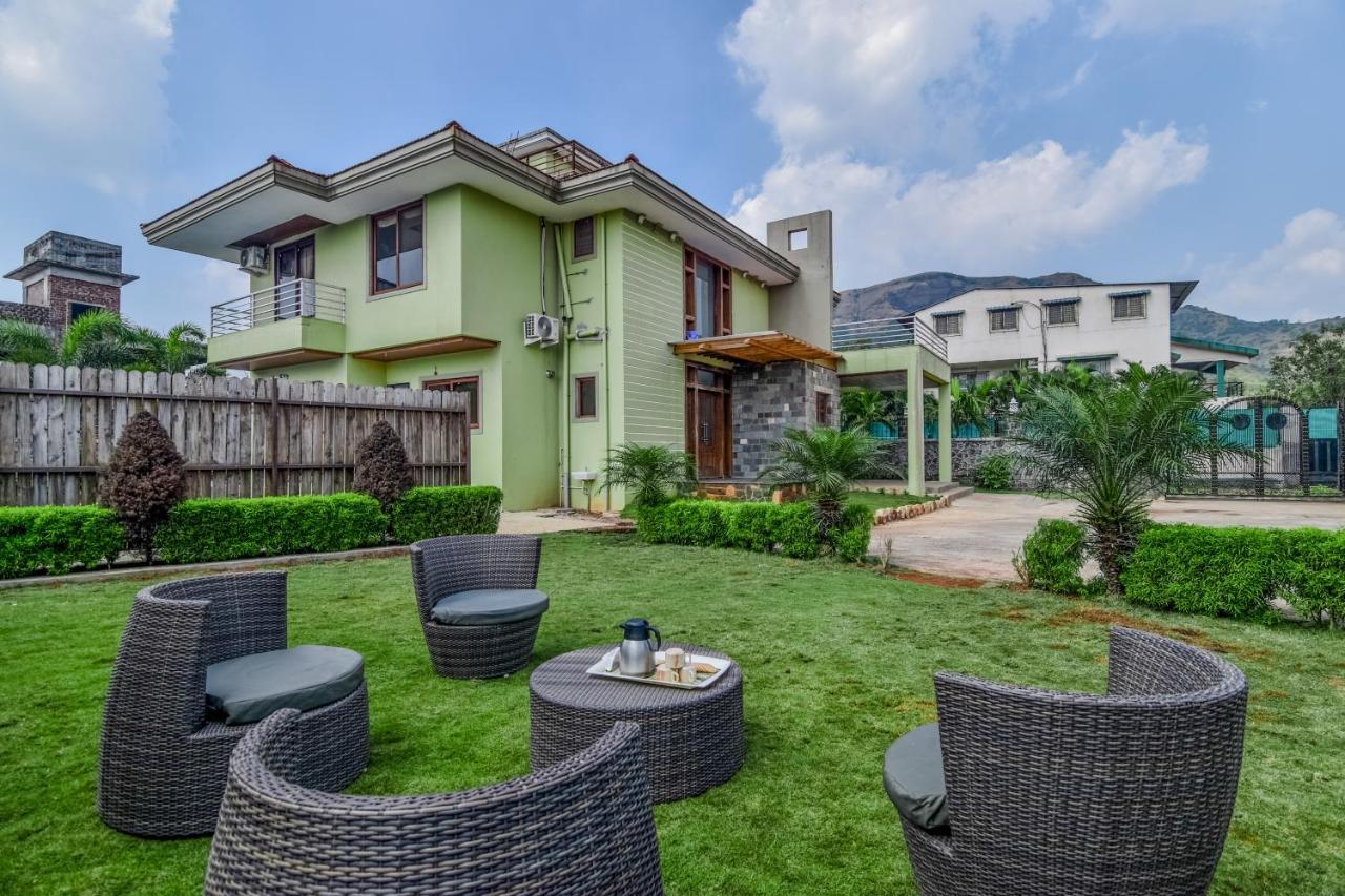 Lifeline Villas - Luxurious Taraangan 4 Mountain View Villa With Biggest Pool And Huge Open Area Lonavala Luaran gambar