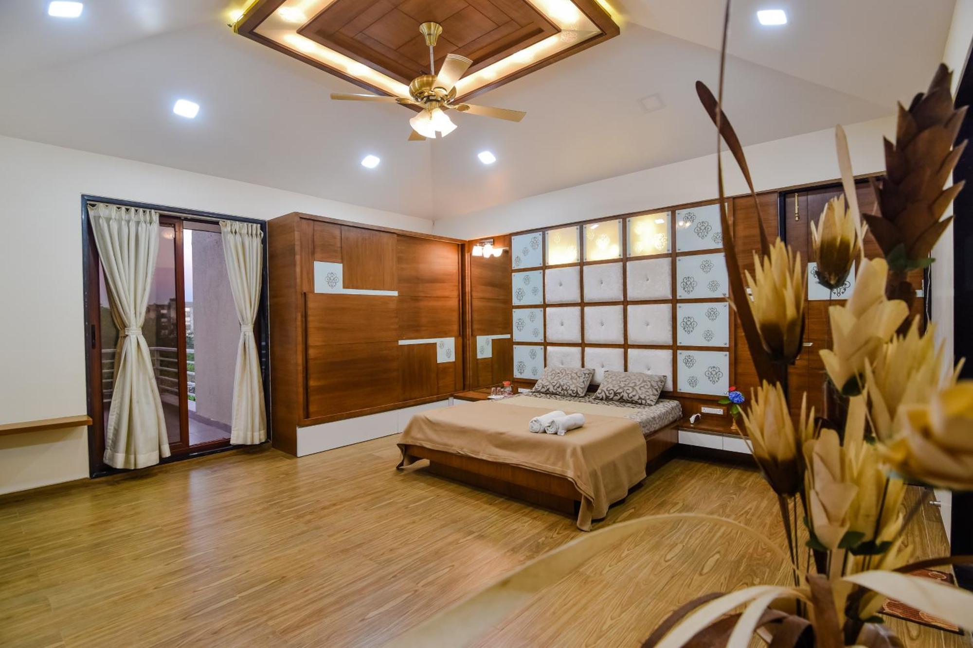Lifeline Villas - Luxurious Taraangan 4 Mountain View Villa With Biggest Pool And Huge Open Area Lonavala Luaran gambar