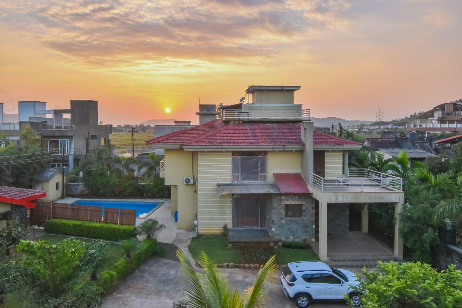 Lifeline Villas - Luxurious Taraangan 4 Mountain View Villa With Biggest Pool And Huge Open Area Lonavala Luaran gambar